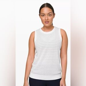 Lululemon Breeze by Muscle T-shirt sleeveless yoga running athletic wear size L